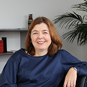 Dr. Nicole Schröder